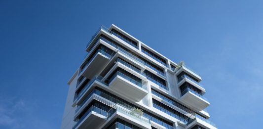 Gdzie inwestować pieniądze – Forex i nieruchomości