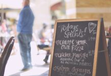 Czy promocja i reklama to to samo? Czy promocja i reklama to to samo?