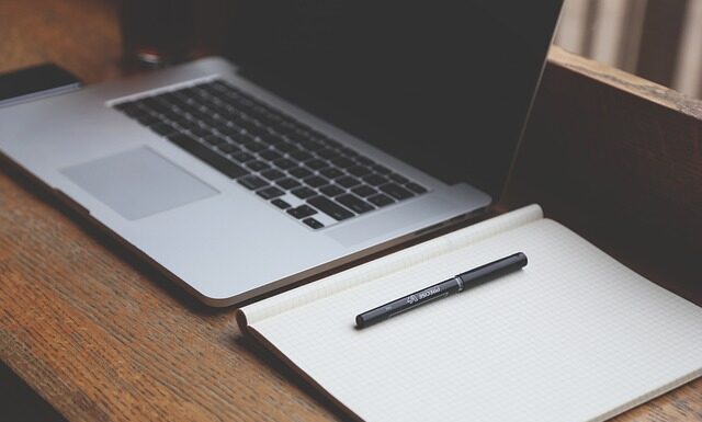 Co zrobić gdy nie ma co robić w pracy? Co zrobić gdy nie ma co robić w pracy?