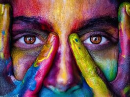 Jak zachowuje się osoba niestabilna emocjonalnie?