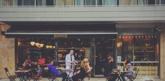 Jak zbudować więź z klientem?