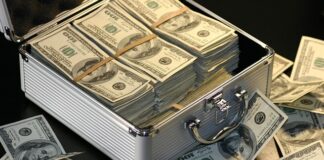 Ile zarabia powiatowy rzecznik praw konsumenta? Ile zarabia powiatowy rzecznik praw konsumenta?