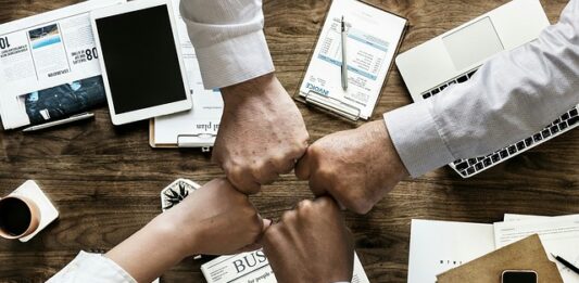 Jak się buduje zespół?