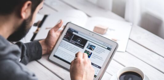 Dlaczego warto prowadzić bloga firmowego? Dlaczego warto prowadzić bloga firmowego?