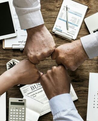 Co przeszkadza w budowaniu relacji? Co przeszkadza w budowaniu relacji?