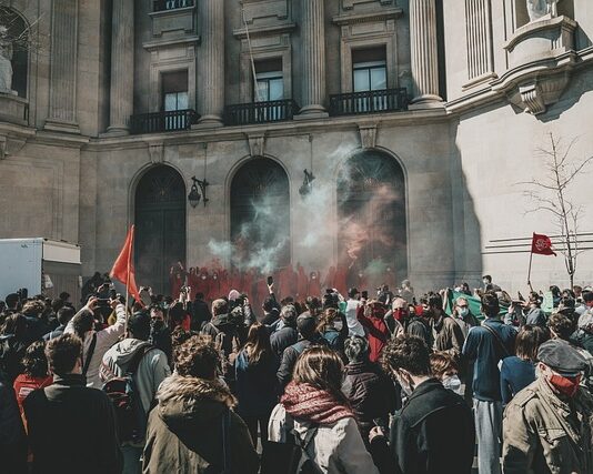 Jakie są wydatki stałe?