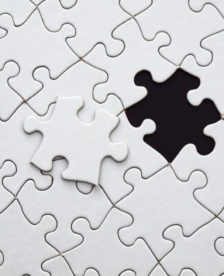 W jakich zawodach brakuje ludzi?